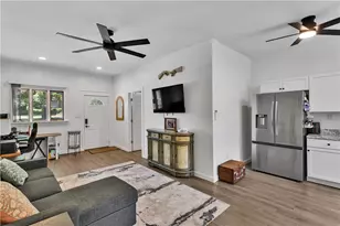 710 E Smithfield St, Elizabeth Twp/Boro, PA 15047 - Photo 15