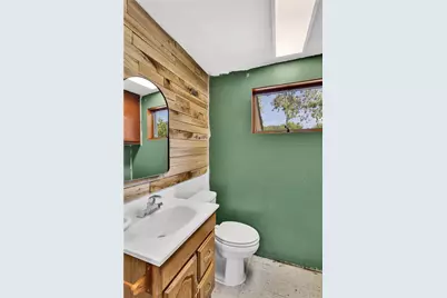 710 E Smithfield St, Elizabeth Twp/Boro, PA 15047 - Photo 27