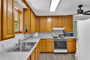 710 E Smithfield St, Elizabeth Twp/Boro, PA 15047 - Photo 25
