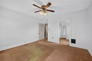 3001 Hazelhurst Ave, Pittsburgh, PA 15227 - Photo 15