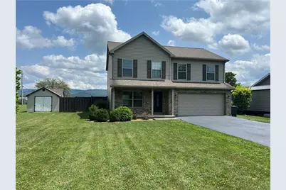 729 Skylark Dr, Dunbar Township, PA 15425 - Photo 1