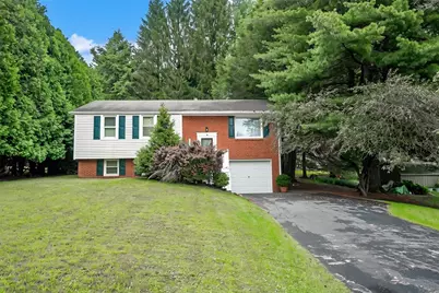 117 Pamela Ln, Westmont Hilltop School District, PA 15905 - Photo 1