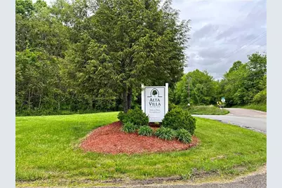 9 Via Milano, Menallen Township, PA 15480 - Photo 5