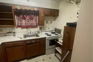 1515 Manhattan St, Pittsburgh, PA 15233 - Photo 5