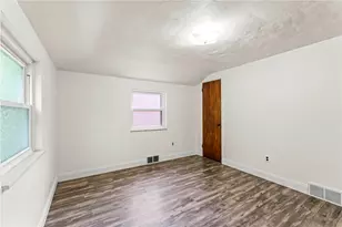 834 & 836 Killarney Dr, Pittsburgh, PA 15234 - Photo 13