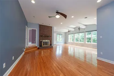 2615 Rossmoor Dr, Pittsburgh, PA 15241 - Photo 23