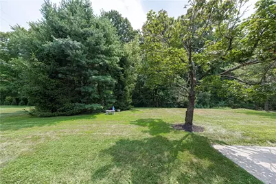 2615 Rossmoor Dr, Pittsburgh, PA 15241 - Photo 7