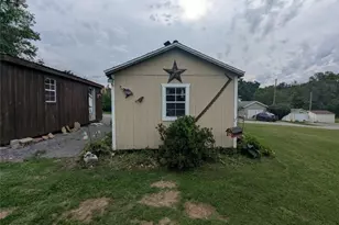 324 Madison St, Marion Township, PA 16255 - Photo 7