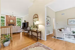 727 Franklin Rd, Pine Township, PA 16046 - Photo 5