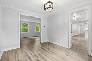 204 Summerfield Dr, Economy, PA 15005 - Photo 19