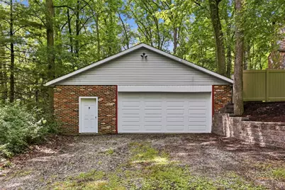 204 Summerfield Dr, Economy, PA 15005 - Photo 29