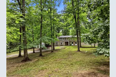 204 Summerfield Dr, Economy, PA 15005 - Photo 3