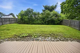 310 Madison Ave, Sewickley Township, PA 15637 - Photo 17