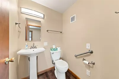 16 S 5th, Youngwood, PA 15697 - Photo 13