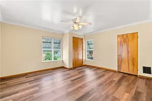 16 S 5th, Youngwood, PA 15697 - Photo 17