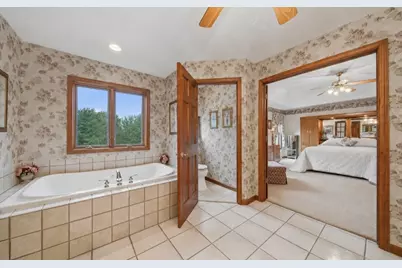 32 Hawthorne Ln, Penn Twp, PA 15642 - Photo 21