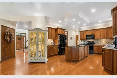 32 Hawthorne Ln, Penn Twp, PA 15642 - Photo 15