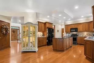 32 Hawthorne Ln, Penn Twp, PA 15642 - Photo 15