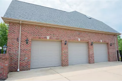 2 Presidential Ln, Adams Township, PA 16059 - Photo 47