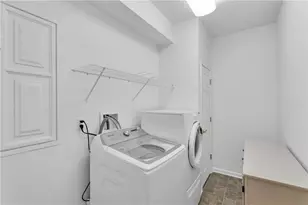 254 Patriot Ln, Economy, PA 15042 - Photo 23