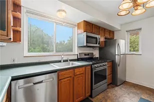 213 Caryl Dr, Pittsburgh, PA 15236 - Photo 7