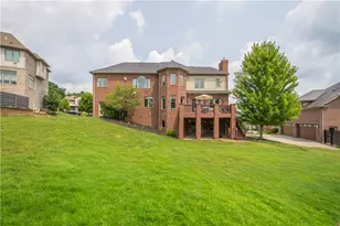 9807 Sumner Dr, Pittsburgh, PA 15101 - Photo 43