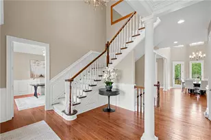 9807 Sumner Dr, Pittsburgh, PA 15101 - Photo 3