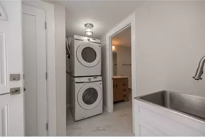 2620 Leland St, Pittsburgh, PA 15214 - Photo 11