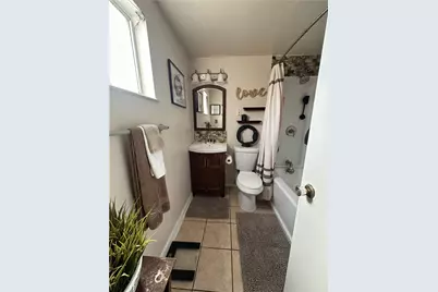 119 Preston Dr, North Braddock, PA 15104 - Photo 11