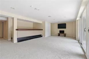 2072 Outlook Dr, Pittsburgh, PA 15241 - Photo 39