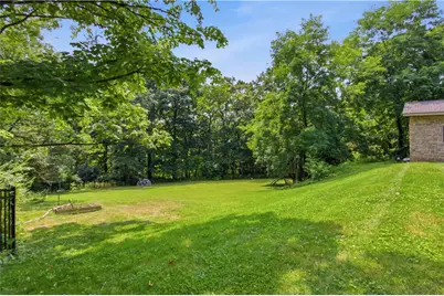 2072 Outlook Drive, Pittsburgh, PA 15241 - Photo 25