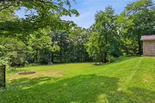 2072 Outlook Dr, Pittsburgh, PA 15241 - Photo 25