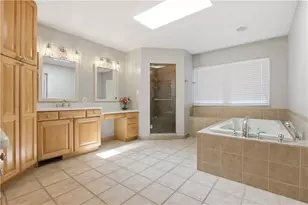 2072 Outlook Dr, Pittsburgh, PA 15241 - Photo 21