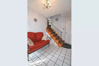 276 Ringold Ave, Green Tree, PA 15205 - Photo 5