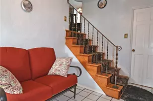 276 Ringold Ave, Green Tree, PA 15205 - Photo 5