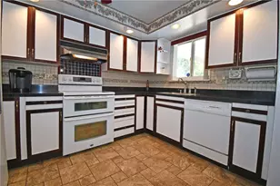 276 Ringold Ave, Green Tree, PA 15205 - Photo 11