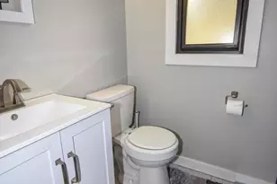 1491 Hollyrood Rd, Pittsburgh, PA 15227 - Photo 11