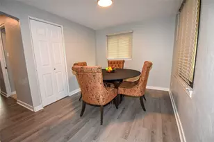 1491 Hollyrood Rd, Pittsburgh, PA 15227 - Photo 9