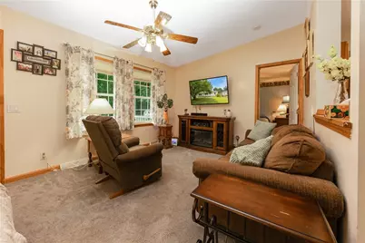 123 Sequoia Dr, Jackson Township, PA 16137 - Photo 17