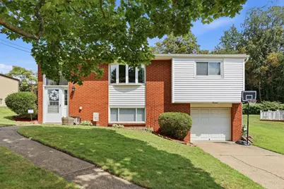 200 Rosemont Drive, Moon/Crescent Twp, PA 15108 - Photo 1