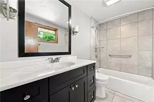 708 Florida Ave, Jeannette, PA 15644 - Photo 9