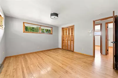 708 Florida Ave, Jeannette, PA 15644 - Photo 25