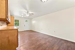 708 Florida Ave, Jeannette, PA 15644 - Photo 23