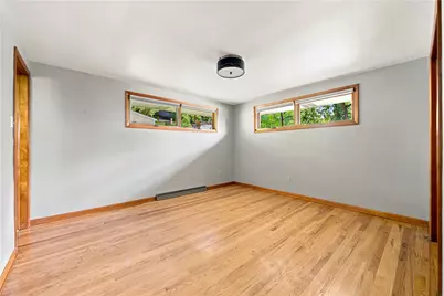 708 Florida Ave, Jeannette, PA 15644 - Photo 23