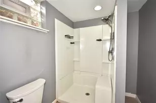 3018 Mt Troy Rd, Pittsburgh, PA 15212 - Photo 19