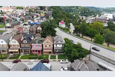 615 Sunnyside Ave, East McKeesport, PA 15112 - Photo 5