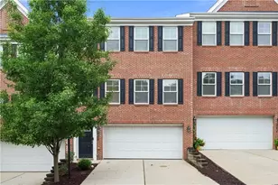 868 Highpointe Cir, Scott Township, PA 15220 - Photo 1