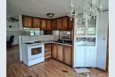 1009 Methodist Road, Sugar Grove Township, PA 16125 - Photo 11