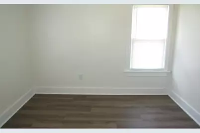 913 Locust Ave, South Strabane, PA 15301 - Photo 17