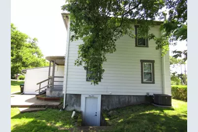 913 Locust Ave, South Strabane, PA 15301 - Photo 5